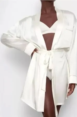 SKIMS SILK Mrs. Bridal Robe Marble Wedding Day Robe RARE Limited Edition NEW NWT thumbnail 1