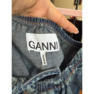 Ganni‎ Denim Puff Sleeve Top in Tint Wash Size S/M Feminine Cottage core thumbnail 3