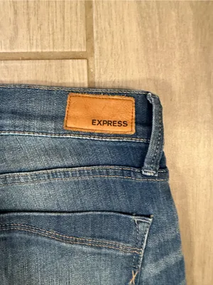 Express Women's Skinny Jeans in Blue Wash thumbnail 6