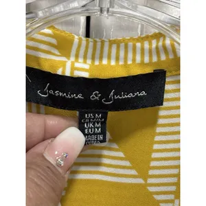 Jasmine & Juliana Yellow/White Geo‎ Blouse Size M Cap Sleeve Chiffon Buttons thumbnail 2