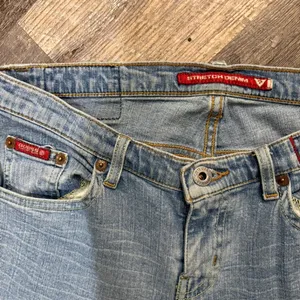 Y2K Guess‎ Stretch Denim Jeans Womens 27 Low Rise Bootcut thumbnail 2