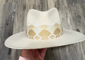 Olive & pique free people cream white brimmed hat fedora with seashells thumbnail 1