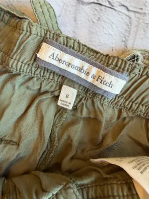 Vintage Y2K Abercrombie & Fitch Women’s Cargo Capri Pants Size 6 Belted Green thumbnail 8