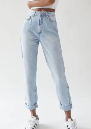 BDG Urban Outfitters Mom High Rise Light Wash Jeans thumbnail 1