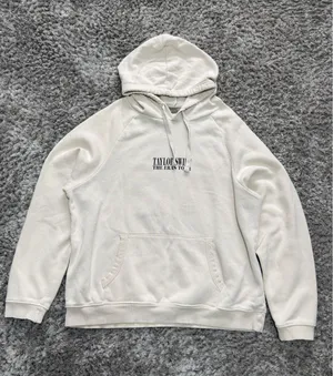 Taylor Swift Official The Eras Tour Sweatshirt Hoodie Adult Size XL Unisex Cream thumbnail 1