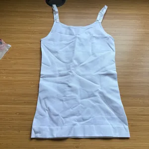 Shapermint Essentials Medium White All Day Every Day Scoop Neck Cami Tank Top thumbnail 2
