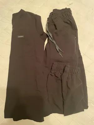 Jaanuu Scrub Set thumbnail 1