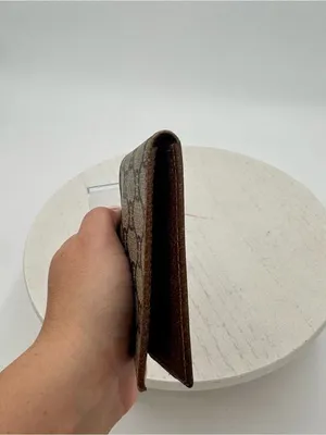 GUCCI Plus Vintage GG Supreme Bifold Wallet Circa 1970s-1980s thumbnail 5
