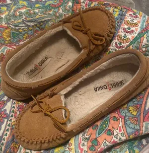 Minnetonka Moccasins thumbnail 2