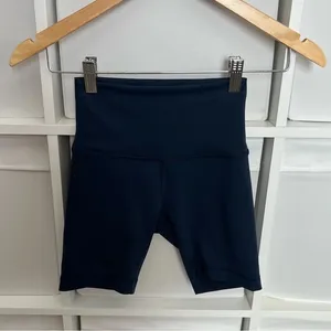 Lululemon Navy Wunder Train High Rise Short 6” thumbnail 1