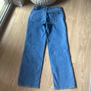 Abrand 99 low baggy Jean Blue Size 26 thumbnail 3