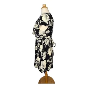Free People Floral Wrap Mini Dress Womens Size Small Black White Ruffle Flutter‎ thumbnail 12