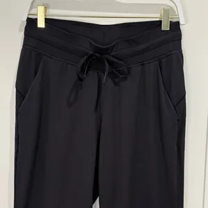 Lululemon Ready To Rulu Pant Jogger 29” Size 8 Black Lounge Athleisure thumbnail 7