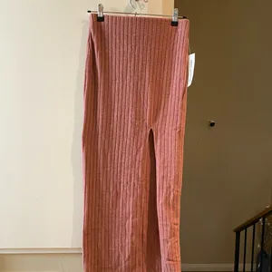 NWT urban outfitters ribbed pink midi skirt thumbnail 3