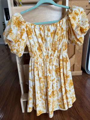 Abercrombie Yellow Floral Dress Mini thumbnail 1