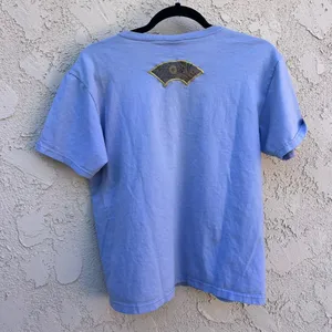 Hanes medium Womens periwinkle fan embroidered tee thumbnail 2