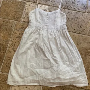 American Eagle White Babydoll Cotton Eyelet Mini Dress Y2K S 2000s thumbnail 4