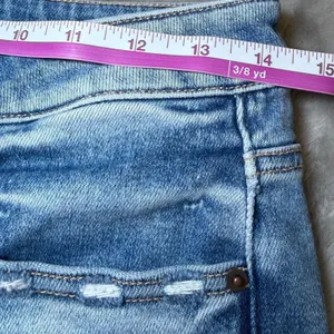 BKE Womens Size 28x32 Billie Slim Fit High Rise Bootcut Jeans Distressed Denim thumbnail 9