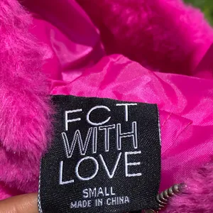 💕NWOT FCT With Love Size Small Hot Pink Faux Fur Hooded Jacket 💕 thumbnail 5