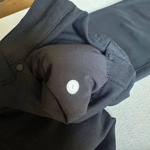 Lululemon City Sleek Black 5 Pocket Pant Women’s Size 2 thumbnail 8