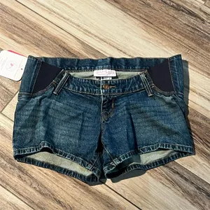 Isabel Maternity Women's Size 2 Blue Bermuda Denim Shorts Summer Wear thumbnail 2