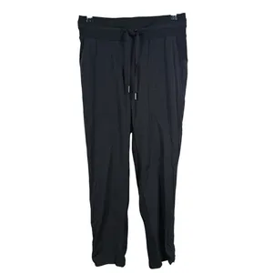 Lululemon Dance Studio Pants 25" Size 6 Black Athleisure Yoga Workout Sporty thumbnail 2