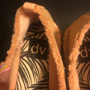 DV Dolce Vita canvas espadrille sneaker. Color: Peach Size 9 thumbnail 9