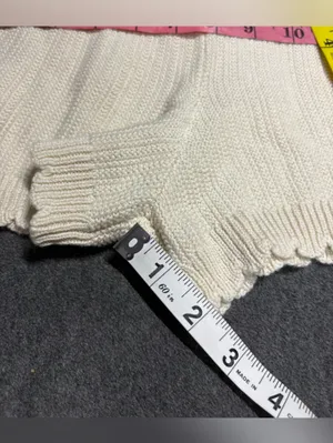 🆕 Betsey Johnson Cream Knit Scallop Hem Shorts with Pink Ribbon Size S thumbnail 4