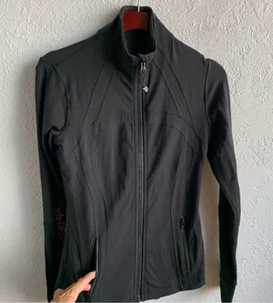 Lululemon Jacket thumbnail 2