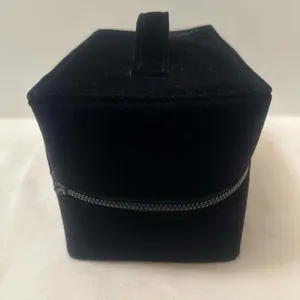 YSL Vanity Make Up Case thumbnail 3