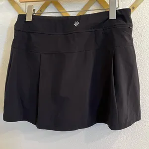 Athleta Sneaky Pleats Skort Black Small Tall thumbnail 5