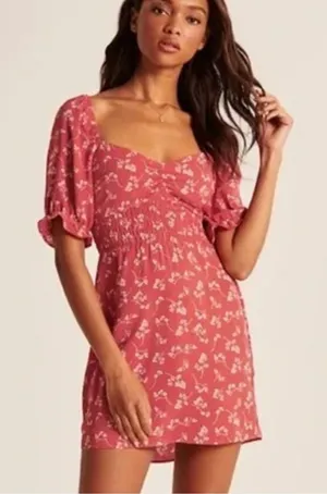 Abercrombie & Fitch Red Ditsy Smocked Floral Print Puff Sleeve Mini Dress thumbnail 1