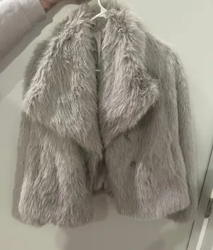 Fur Coat Size M thumbnail 1