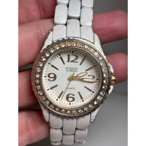 Embassy by Gruen White Enamel Crystal Bezel Quartz Watch Gold Tone Accents thumbnail 7