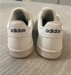 Adidas Grand Court Shoes thumbnail 6