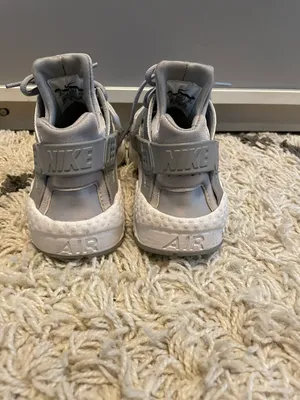 Nike Hurraches thumbnail 4