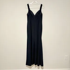 Vera‎ Wang sweetheart front slit gown navy blue size 8 thumbnail 4