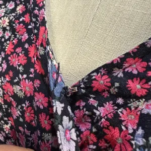 American Eagle M Floral Wrap Crop Top Patchwork Print Balloon Sleeve Cottagecore thumbnail 7