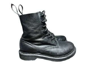 Dr. Martens Black Mono Lace Up Boots Sz 7 Virginia Leather 24479 Women's #S111-3 thumbnail 2