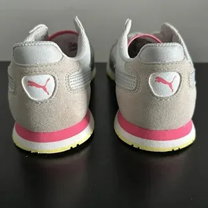 Puma Pink and Grey Sneakers Sz‎ 6.5 thumbnail 4