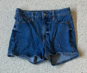 Old Navy Classic Blue Jean Shorts thumbnail 1