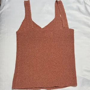 Blu Pepper Rust Knit V-Neck Tank Top thumbnail 3