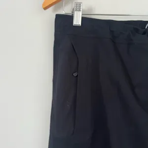 REI Co-Op Black Peak 2.5L Rain Pants Size Medium thumbnail 3