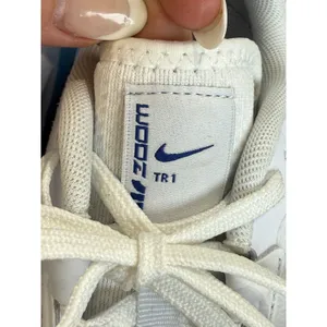 Nike Air Zoom Bella 6 Women Size 11 White Blue Pink Sneakers Training Shoes thumbnail 9