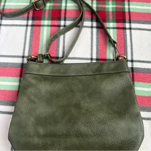 Malibu Skye Olive Green Vegan Leather Crossbody Bag thumbnail 3