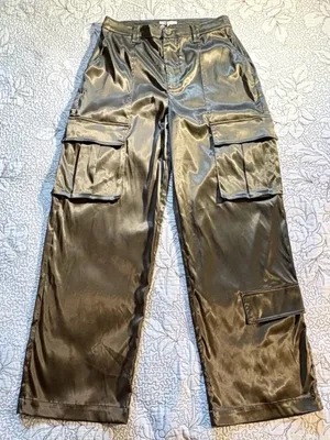 💥NWT REMIx REVOLVE Sydney Satin Cargo Pants Dark Green Utility Luxe Sz M🧡 thumbnail 3