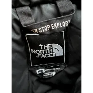 The North Face hyvent jacket women's long puffer Size M Black thumbnail 6
