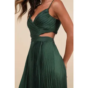NEW Lulus Got the Glam Emerald Green Satin Pleated Cutout Maxi Gown Dress XS thumbnail 4