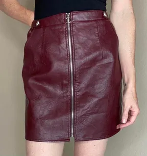 Tagoo All For Leather Burgundy Faux Leather Pleather Mini Skirt thumbnail 3