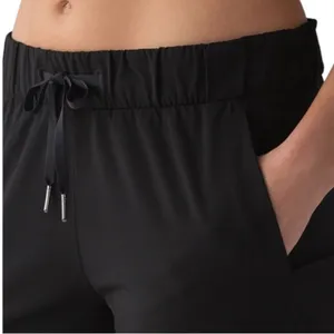 Lululemon On The Fly High Rise Athletic Casual Pant Woven 28” Black Size 2 thumbnail 4